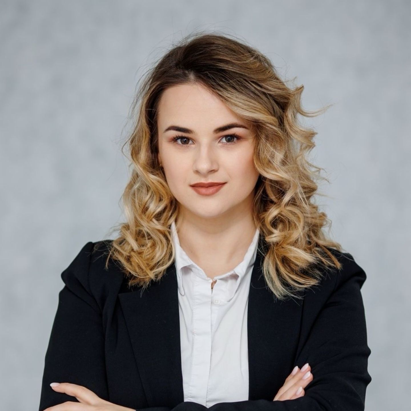 NPL, zavarovani z nepremičninami: Elma Ocuz Hajdarević, sodelavka za trženje nepremičnin pri EOS v Bosni in Hercegovini
