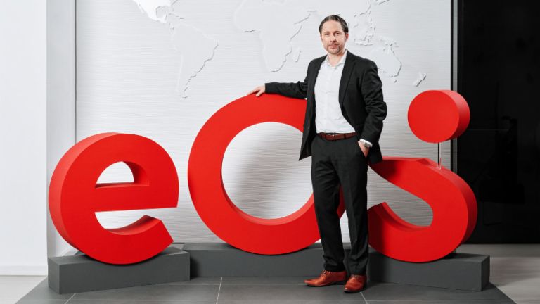 To je nova podoba blagovne znamke skupine EOS: Marwin Ramcke se predstavlja z novim logotipom skupine EOS.