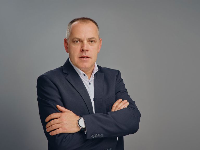 Janez Klančar, direktor, EOS KSI, Upravljanje terjatev d.o.o. Janez Klančar, direktor, EOS KSI, Upravljanje terjatev d.o.o.